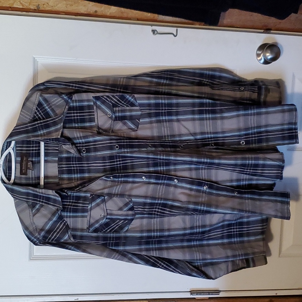 Mens button down plaid shirt
